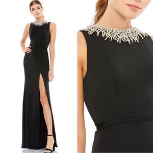 MAC DUGGAL Sleeveless Rhinestone Collar Column Gown NEW Size 12 Black Dress